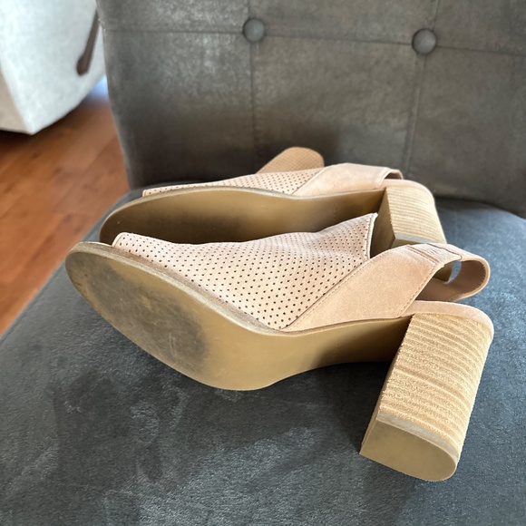 Women’s Cole Haan Callista Peep Toe Sling Back Tan Suede Bootie Shoes Sz 8M - Picture 7 of 7